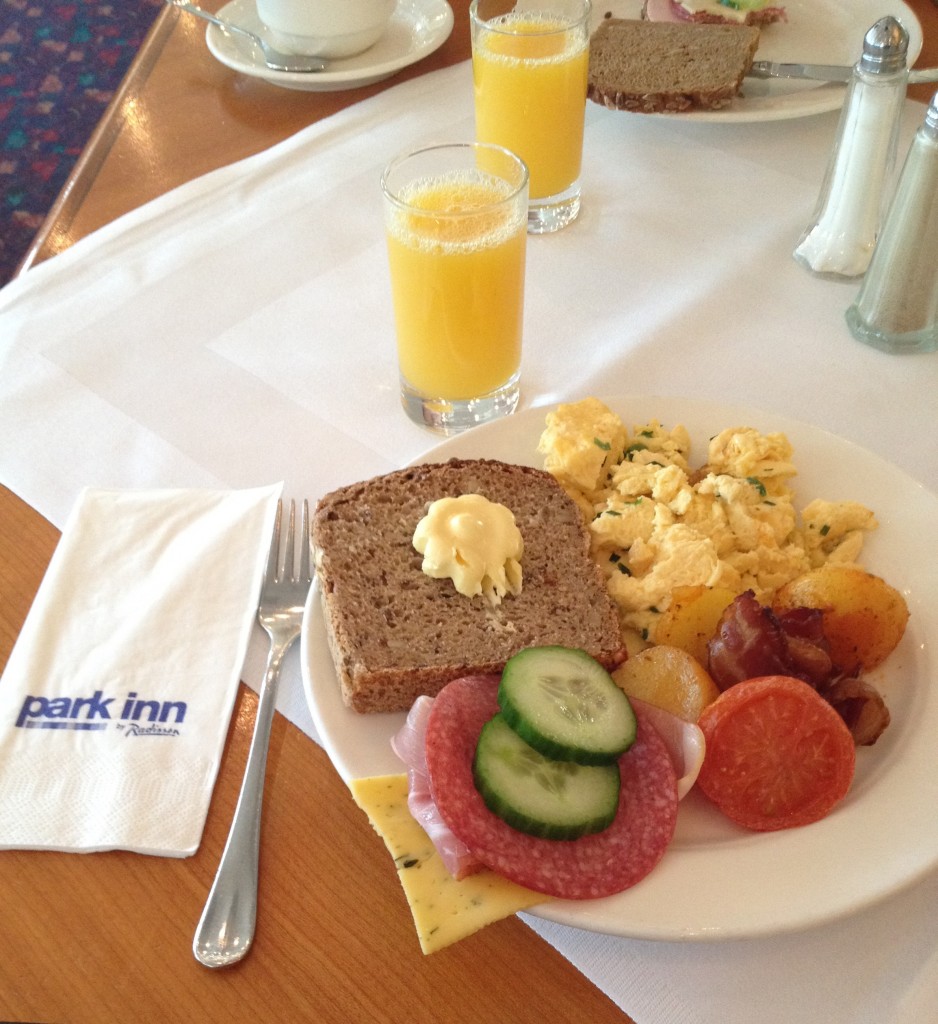 berlin-travelgrip-cityweekend- frukostbuffe-park-inn