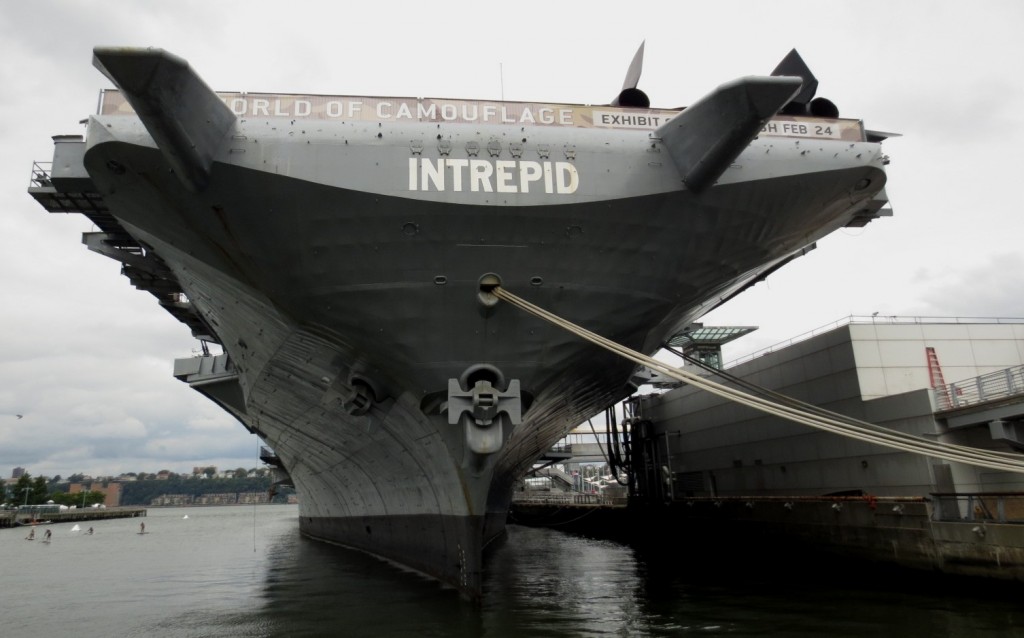 intrepid-ship-museum-new-york-travelgrip-