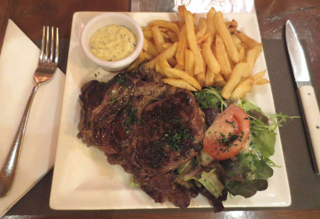 Le-Rousseau-steak-frites-TravelGrip