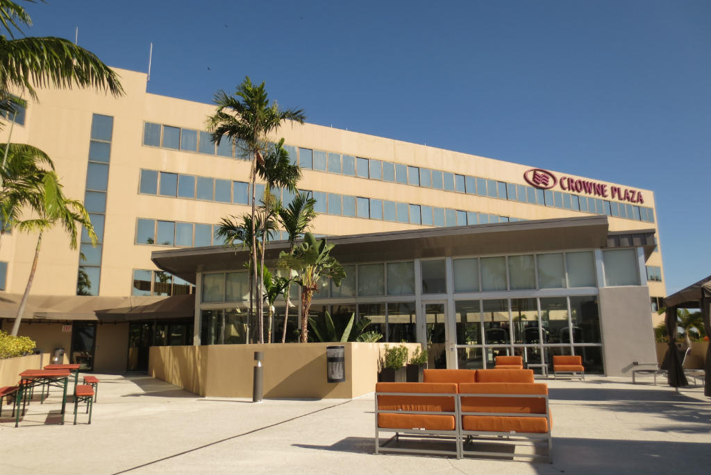 Hotellrecension-Crowne-Plaza-Miami-Airport-TravelGrip- (8)