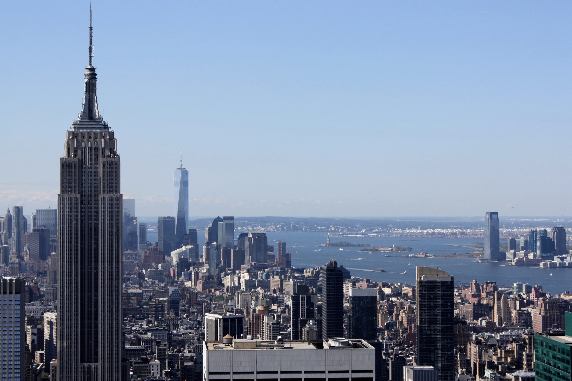 manhattan-new-york-empire-state-building-travelgrip