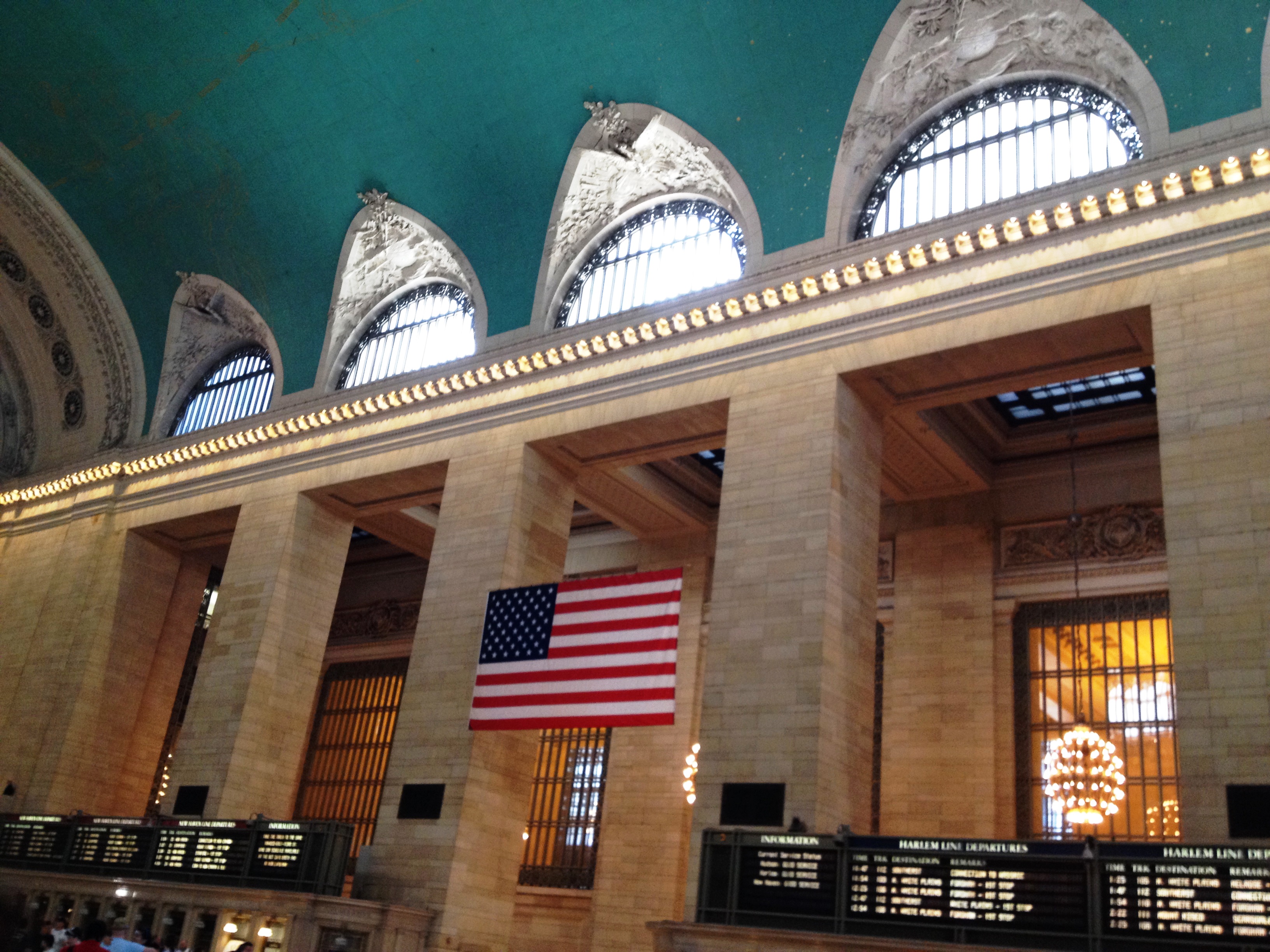 Grand Central new-york-grand-central-station-manhattan-travelgrip- (2)