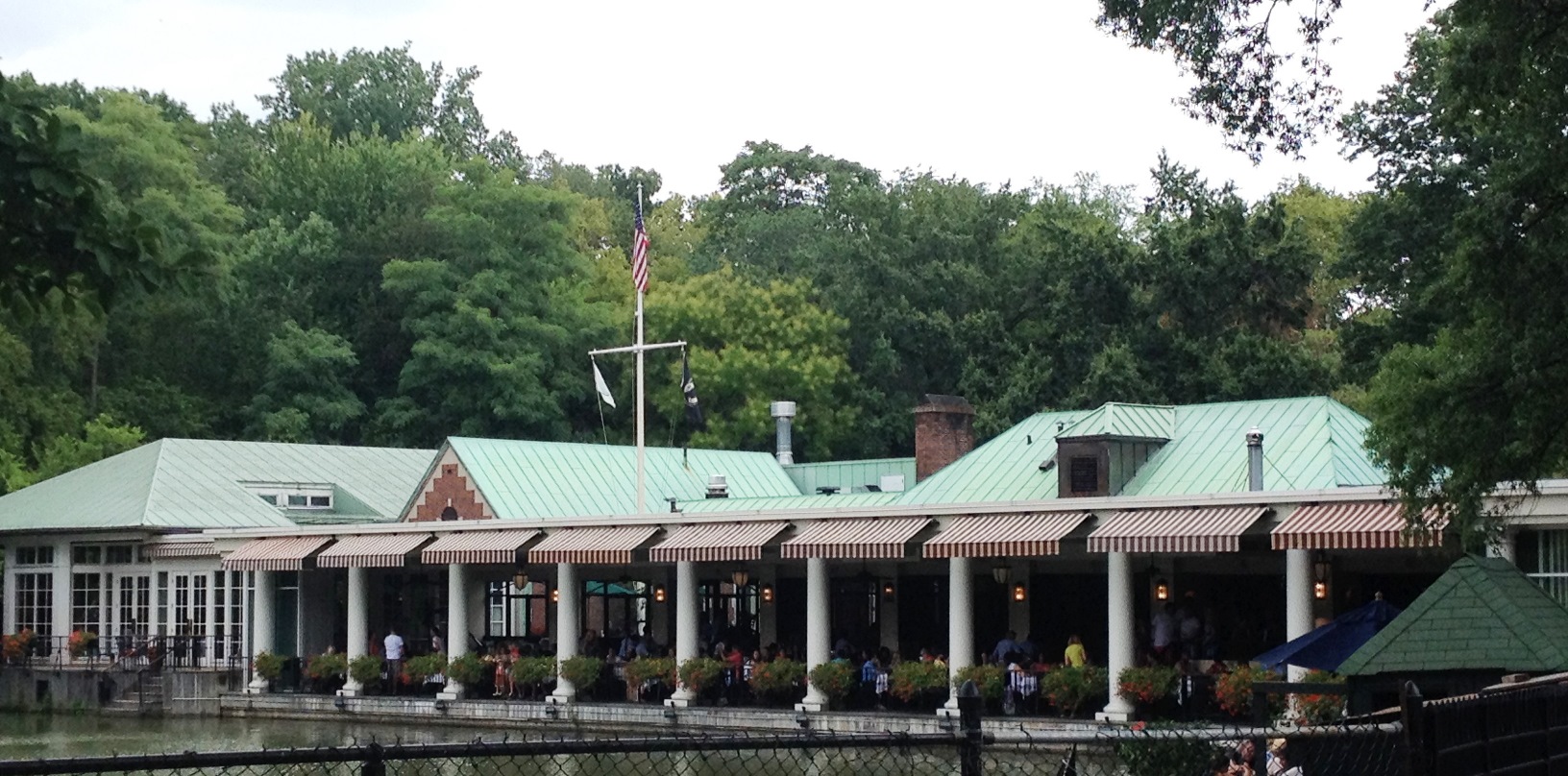 loeb-boathouse-central-park-new-york-travelgrip- (1)