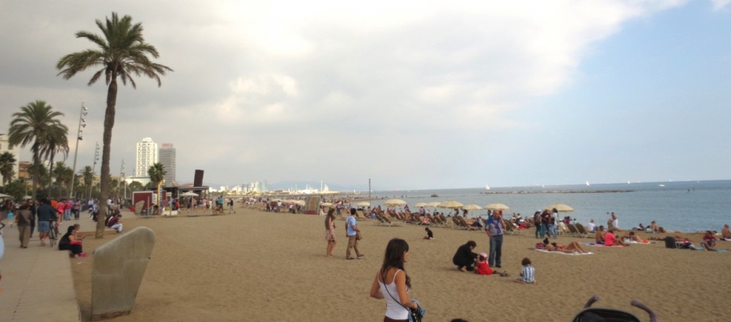 Barceloneta-strand-barcelona-travelgrip- (2)