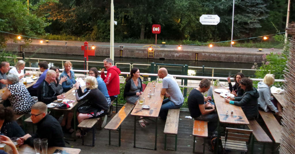 Biergarten-Schleusen-Krug-Berlin-Travelgrip