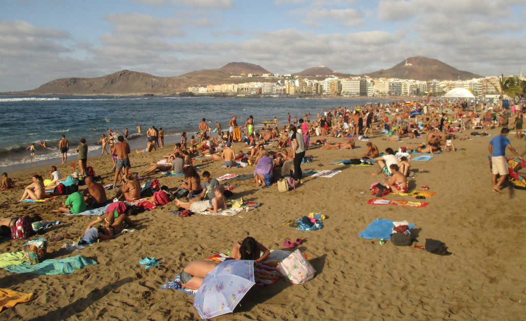 playa-canteras-i-las-palmas-travelgrip