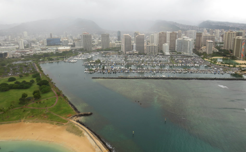 Honolulu-helikoptertur-Hawaii-TravelGrip-10