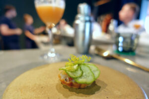 smårätter på restaurang etoile