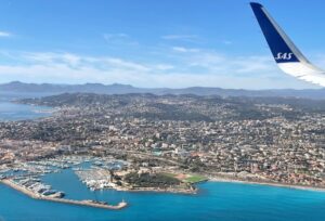 flygfoto över Antibes på franska rivieran