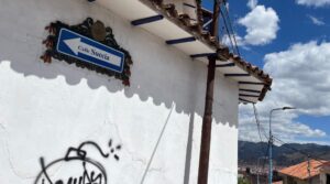 calle suecia i cusco Peru
